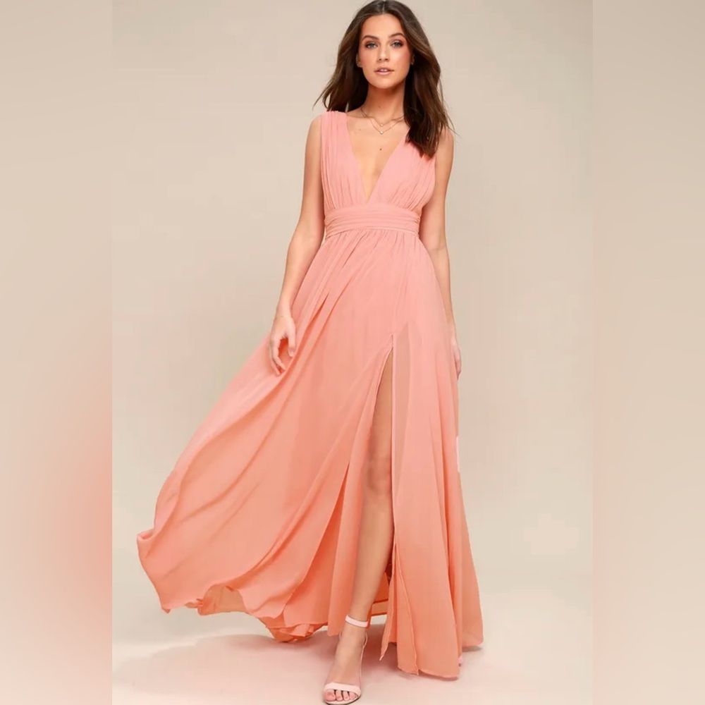 LULU’S NWT Heavenly Hues Light Pink Chiffon Maxi Dress Size Medium